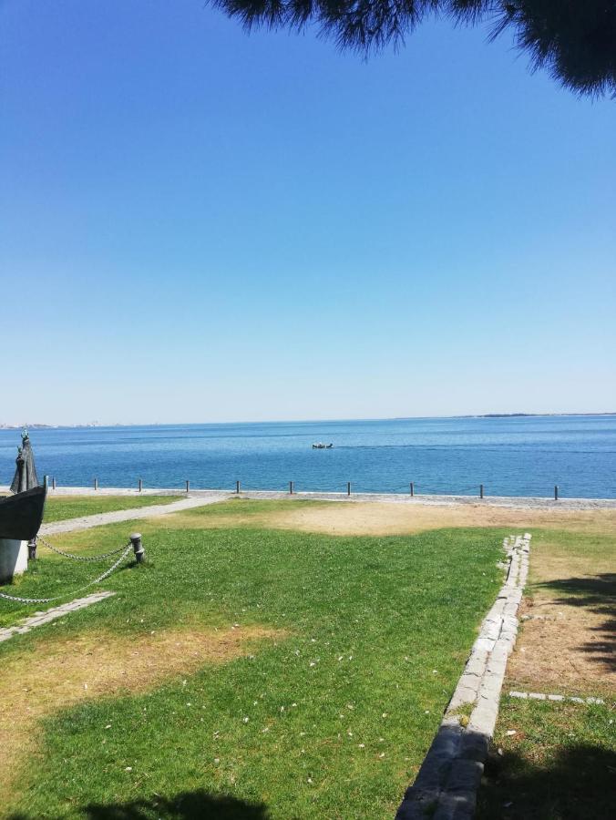 שטובל Beach Sea View Apartment מראה חיצוני תמונה
